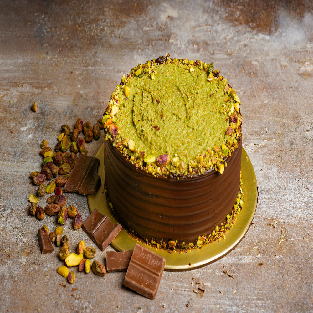 Dubai Kunafa Chocolate Cake
